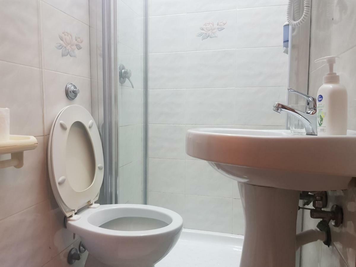 Alex City Inn III Рим Экстерьер фото