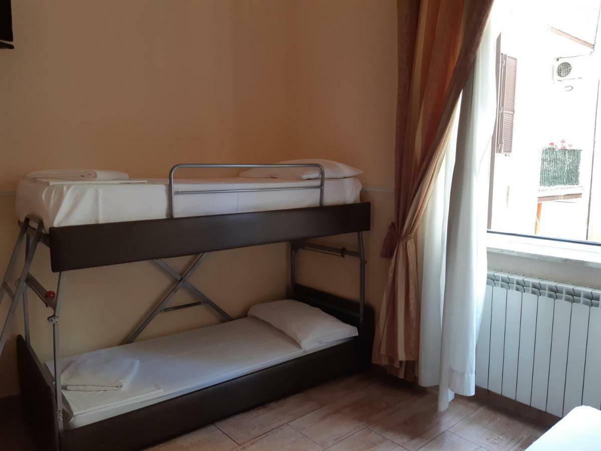 Alex City Inn III Рим Экстерьер фото